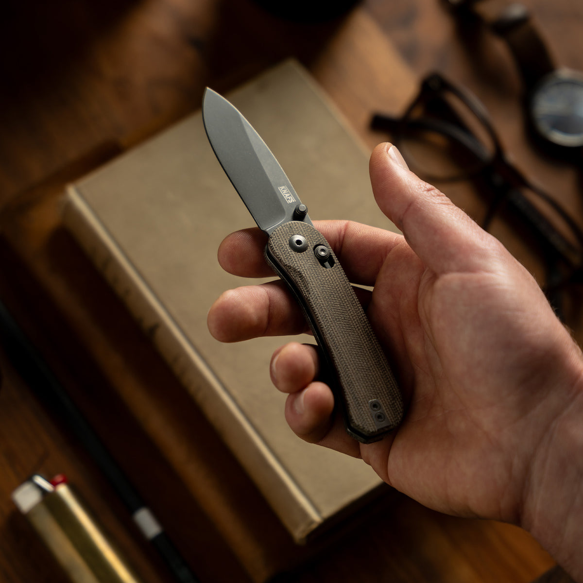 KNAFS-00397 Lander 3 Pocket Knife Moondust Micarta
