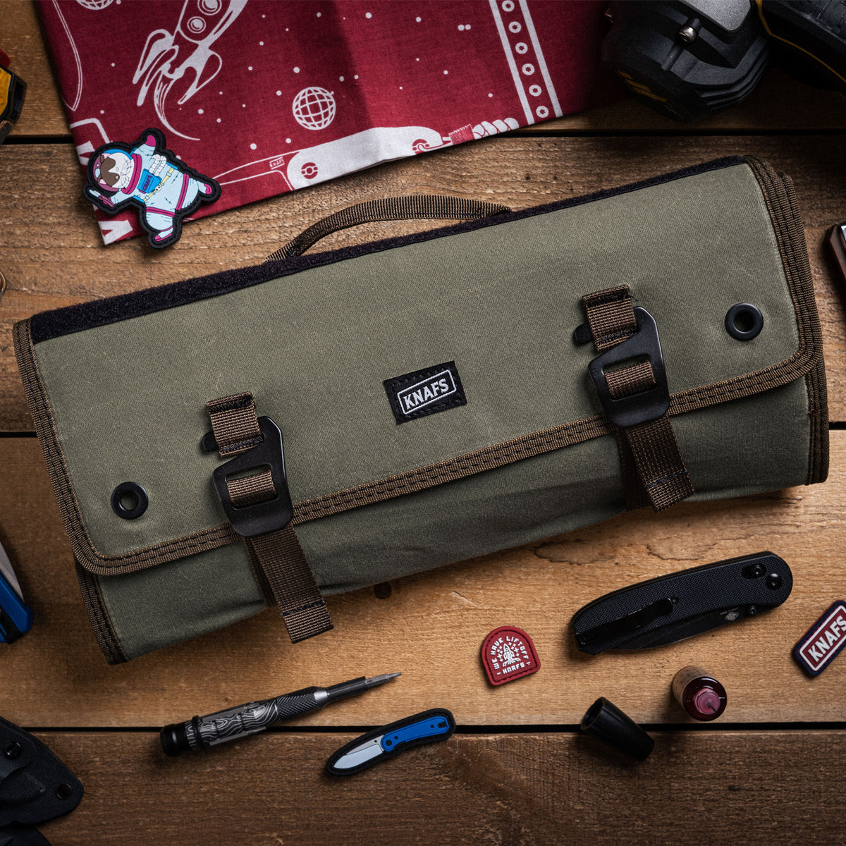 Burrito Grande Guac Edition EDC knife roll, packed and closed with tools inside